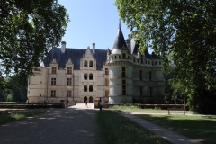 01-Azay-IMG_2489CAST