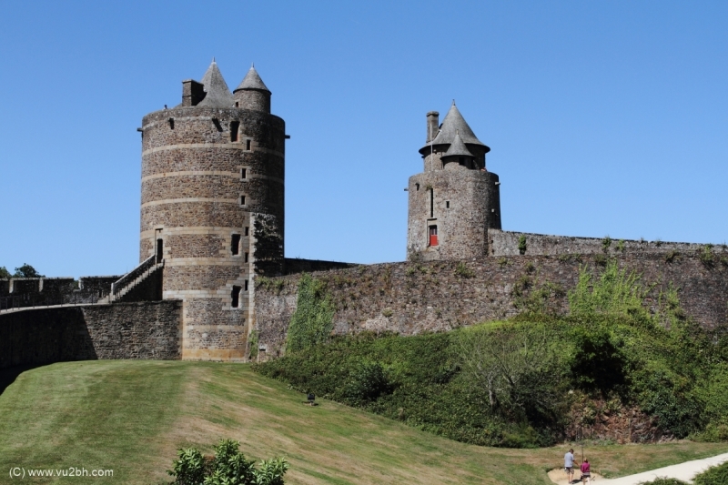 28-IMG_3139CASTEL