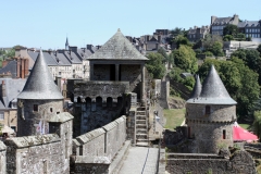 19-IMG_3089CASTEL