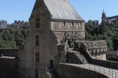 31-IMG_3141CASTEL