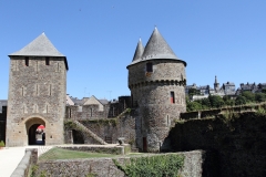 36-IMG_3174CASTEL