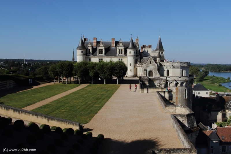 01-IMG_2358CASTEL