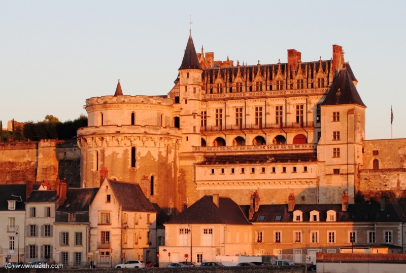 04-IMG_2199CASTEL