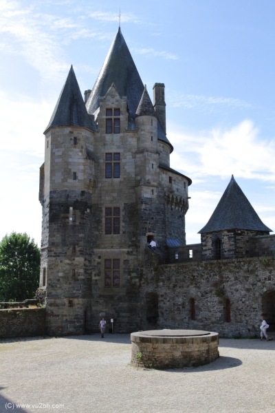 20-Vitre-IMG_2877CAST