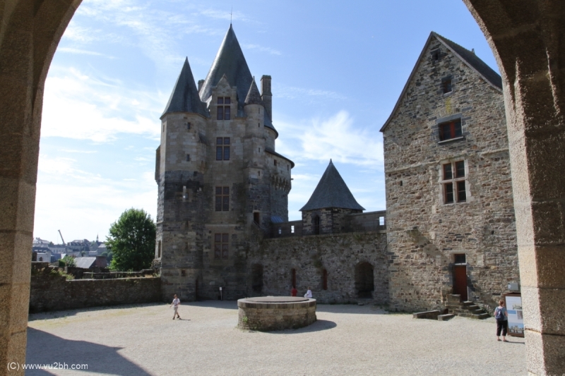 24-Vitre-IMG_2879CAST